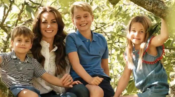 Kate Middleton wraca do domu z wielką niespodzianką od George'a, Charlotte i Louisa