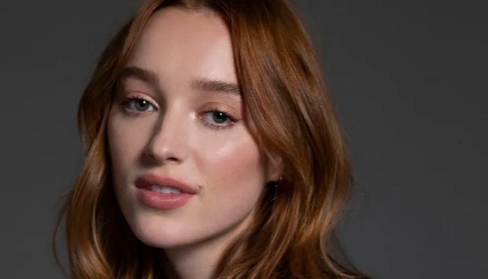 Photo: Bridgerton star Phoebe Dynevor confesses she was terrified of fame