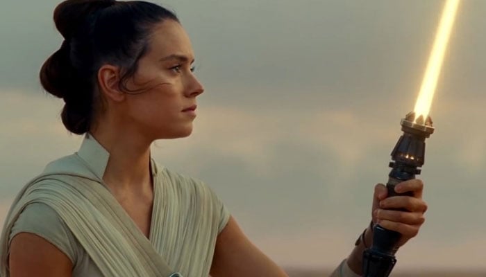 Daisy Ridley takes expected souvenirs from Star Wars set