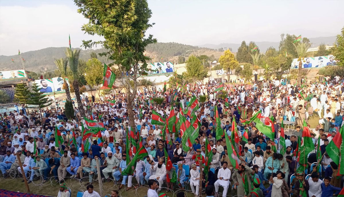 Vibrant gathering at PTI-P Jalsa in Distt Mansehra! Prominent leaders including Parvez Khattak and Mehmood Khan shared their visions for progress and change. A united front dedicated to fighting inflation and standing with our institutions.—X@Noor__HU