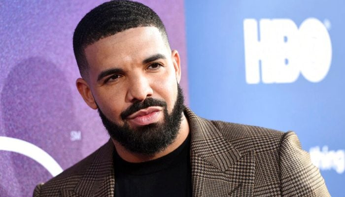 Drake addresses his viral explicit video at recent concert