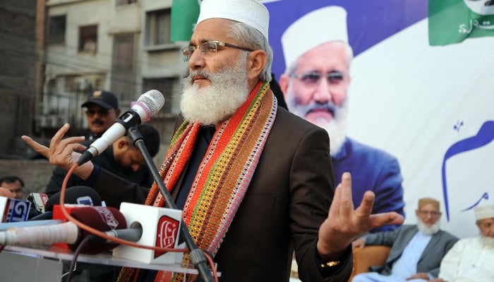 Ameer Jamaat-e-Islami Siraj ul Haq is addressing a public gathering in Hyderabad on January 27, 2024. —Online