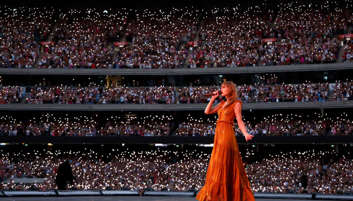 Melbourne shocks Taylor Swift with record-breaking turnout