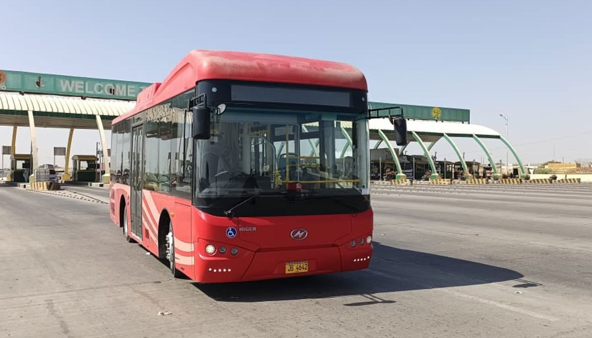 A bus belonging to the Peoples Bus Service by Sindh government. — X/@pbsbrtsindh