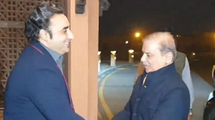 PML-N eyes PPP's role in govt as fifth round of talks set to take place today