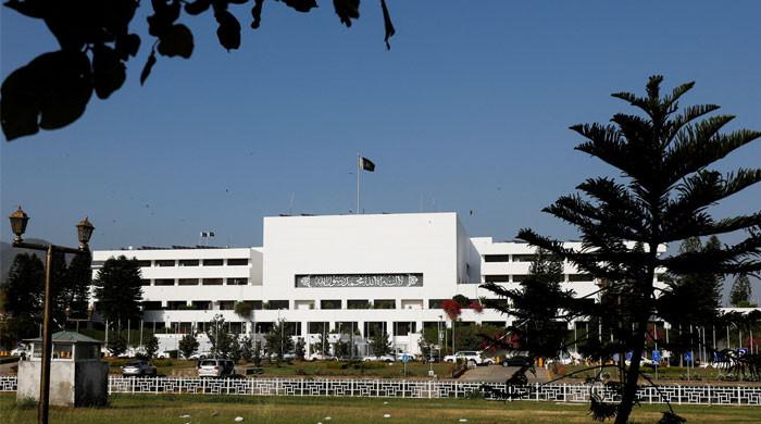 Real challenges and the political game Real challenges and the political game