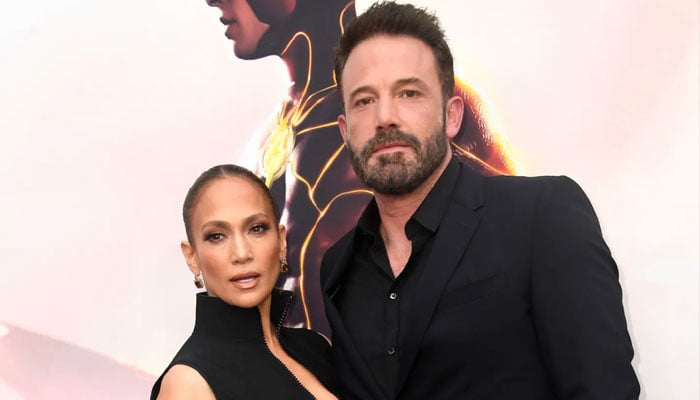 Ben Affleck wants Jennifer Lopez to tone down her ‘provocative’ style sense