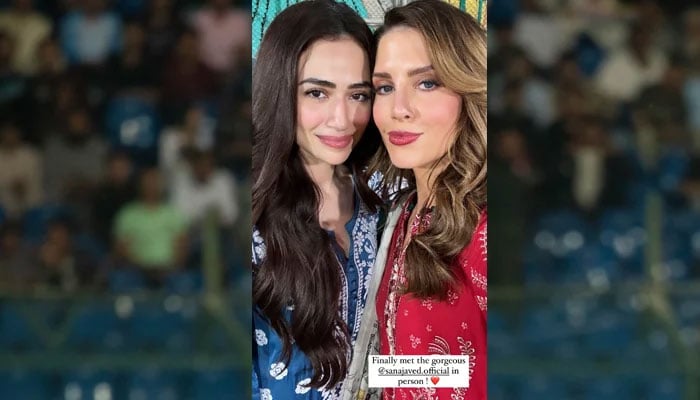 Erin Holland with “gorgeous Sana Javed. - Instagram/erinvholland