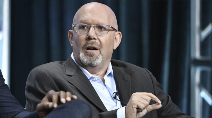 Marc Guggenheim announces suspense novel 'In Any Lifetime'