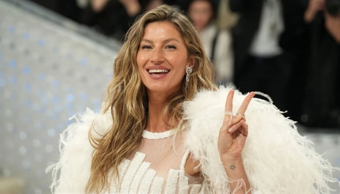 Photo: Giselle Bundchen finds the perfect partner in Joaquim?