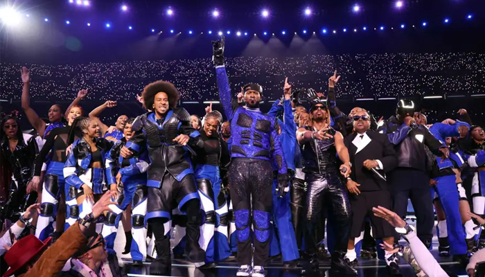 Usher, Ludacris celebrate song Yeah! milestone