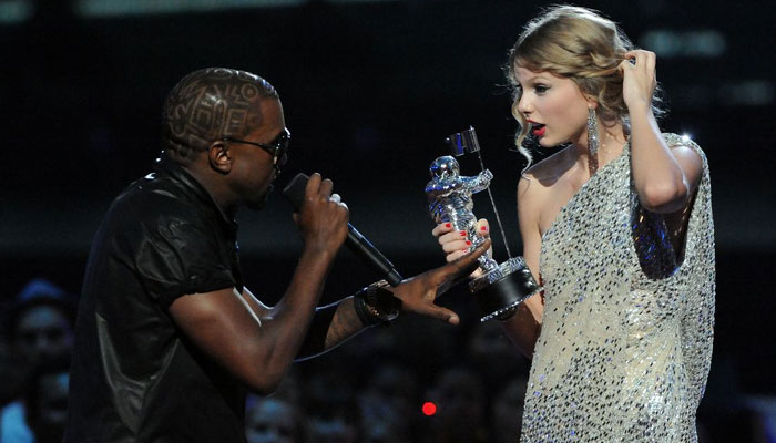 Taylor Swift wasnt only one that faced Kanye West drama onstage