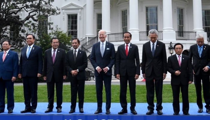 US President Joe Biden (C) and leaders from the Association of Southeast Asian Nations (ASEAN) pose for a group photo on the South Lawn of the White House in Washington, DC, May 12, 2022. –AFP