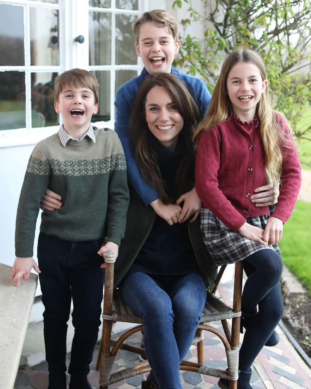 King Charles at risk of losing the public with Kate Middletons picture