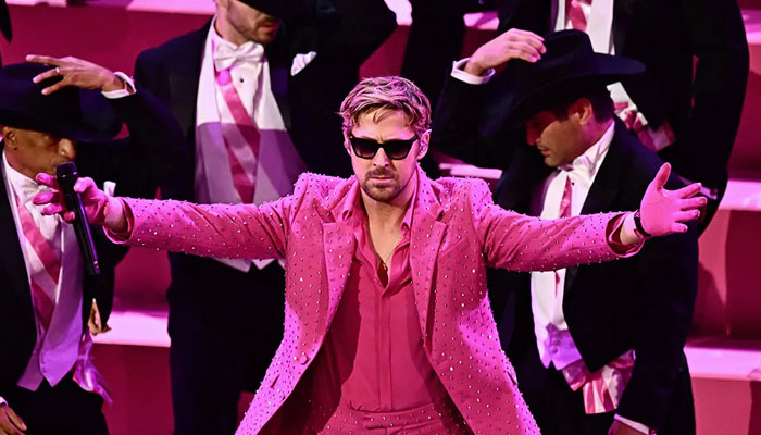 Who helped Ryan Gosling with the 2024 Oscars performance?