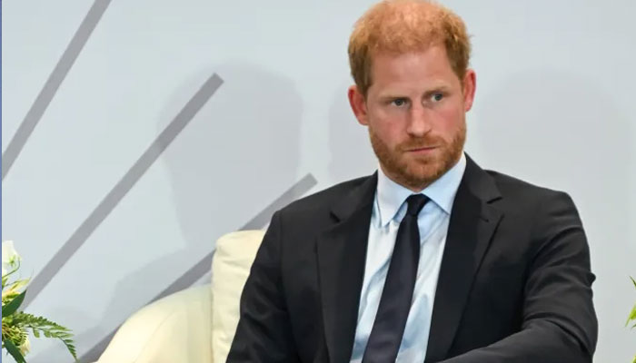 Prince Harry urged to stay in ‘isolated’ Siberia that he deserves after Diana awards