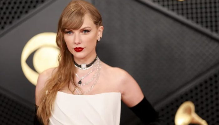 Taylor Swift shares important message about Tortured Poets Department