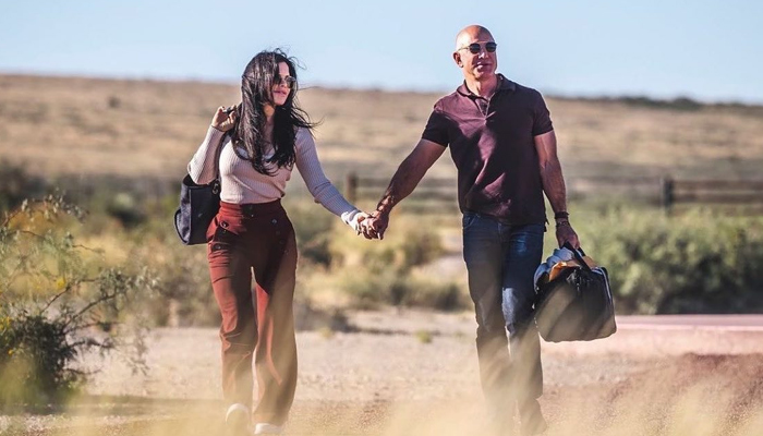 The founder of Amazon Jeff Bezos and his fiance wife Lauren Sanchez in Texas for the launch of Blue Origin on October 11, 2021. — Instagram/@jeffbezos