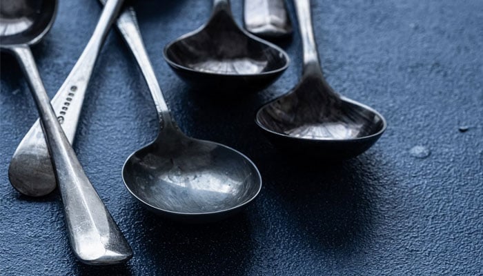 Indian X user spoons up witty debate to social media users. — Unsplash