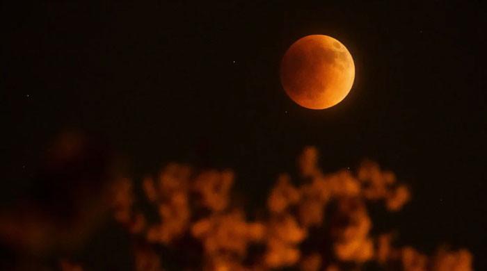 Chand Girhan 2024: Will Pakistanis witness lunar eclipse today?