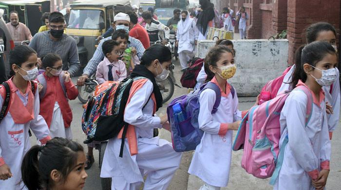 Private schools in Lahore warned by Punjab govt Private schools in Lahore warned by Punjab govt