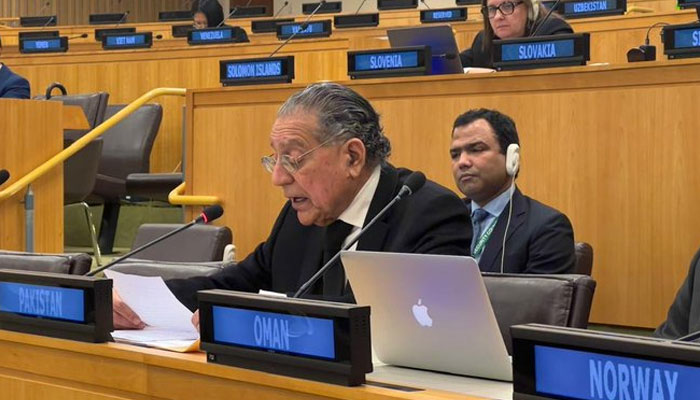 Pakistans permanent representative to the UN Ambassador Munir Akram speaks during theDisarmament Commission on April 1, 2024. — X/PakistanUN_NY
