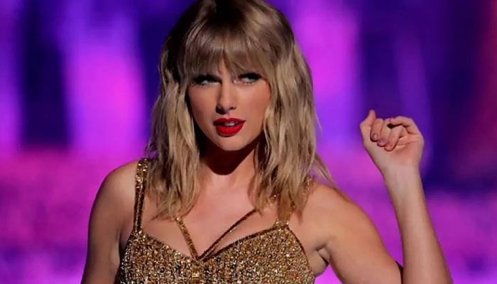 Sir Tim Rice makes hilarious take on dating Taylor Swift