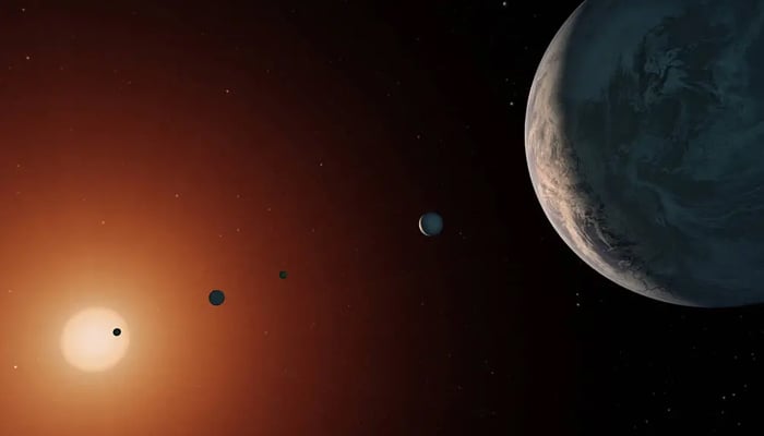 James Webb Space Telescope measures temperature of exoplanet. — Nasa