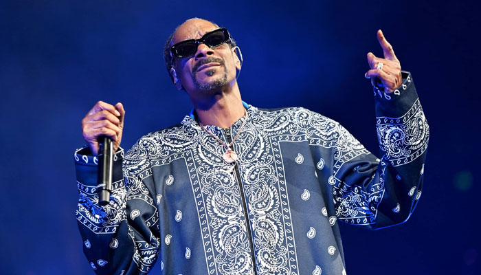 Snoop Dogg joins hands with country top musician for hit track