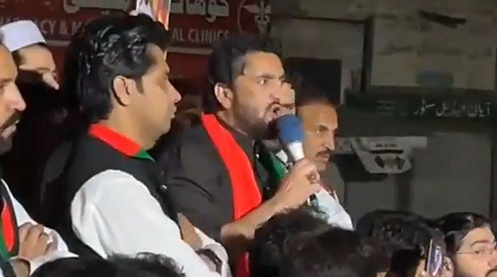 Some 'munafiqs' still in PTI, says Shehryar Afridi as rifts among leadership rise