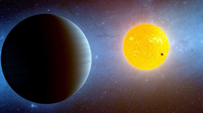Experts find rainbow-like effect on exoplanet that 'rains molten iron' - Vimarsana News
