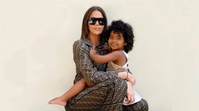 クロエ・カーダシアン、6歳の誕生日を前にスタイリッシュな真の双子