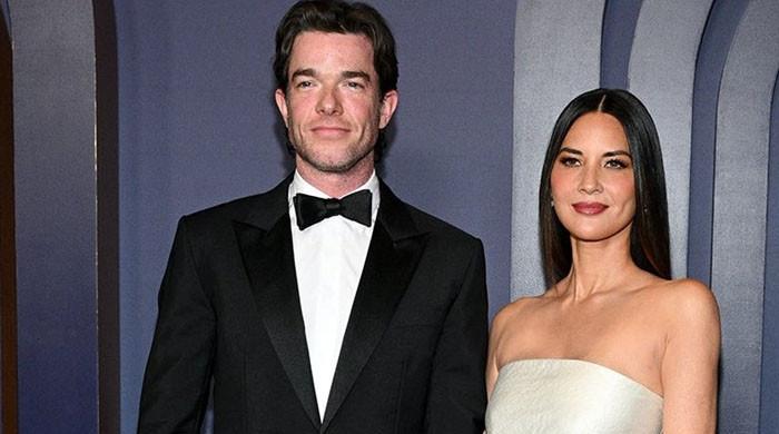 John Mulaney has been Olivia Munn's 'pillar of strength' during cancer battle - Vimarsana News
