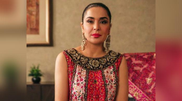 Meera suffers arm injury during shooting in Lahore Meera suffers arm injury during shooting in Lahore