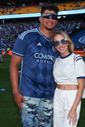 Brittany Mahomes is now back to being blonde. — Instagram/@sportingkc