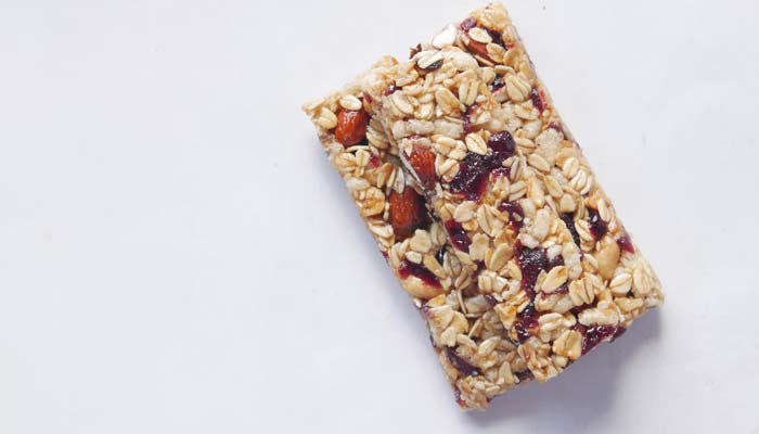 Granola bars arent as healthy as it seems. — Unsplash