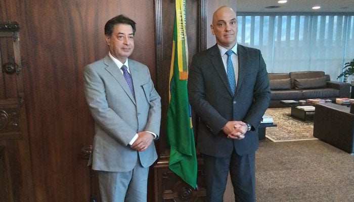 Chief Election Commissioner Sikandar Sultan Raja (left) meets Chief Justice of Superior Court of Brazil and President TSE Alexendre de Moraes. — ECP