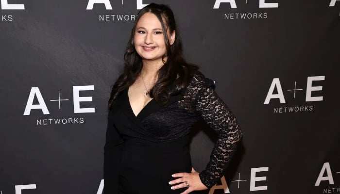 Photo: Gypsy Rose Blanchard divorced Ryan Anderson as he was similar to mother?
