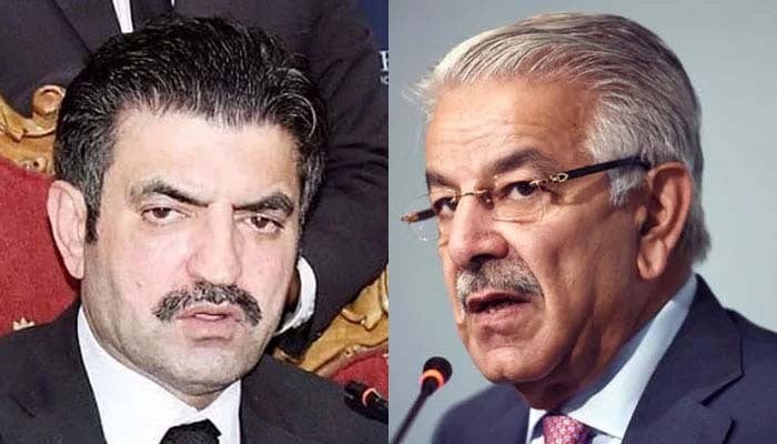 PTI leader Sher Afzal Marwat (left) and Defence Minister Khawaja Muhammad Asif .— NNI/AFP/File