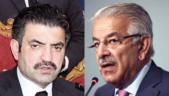 PTI leader Sher Afzal Marwat (left) and Defence Minister Khawaja Muhammad Asif . — NNI/AFP/File