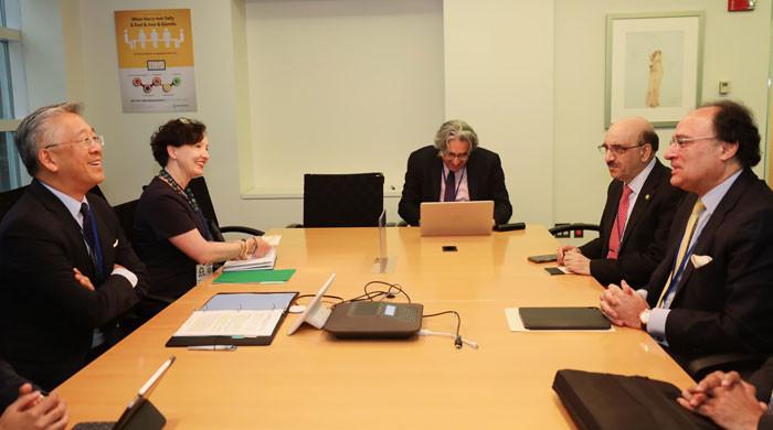 FinMin Aurangzeb, Donald Lu discuss Pakistan's reform agenda in high-level meeting