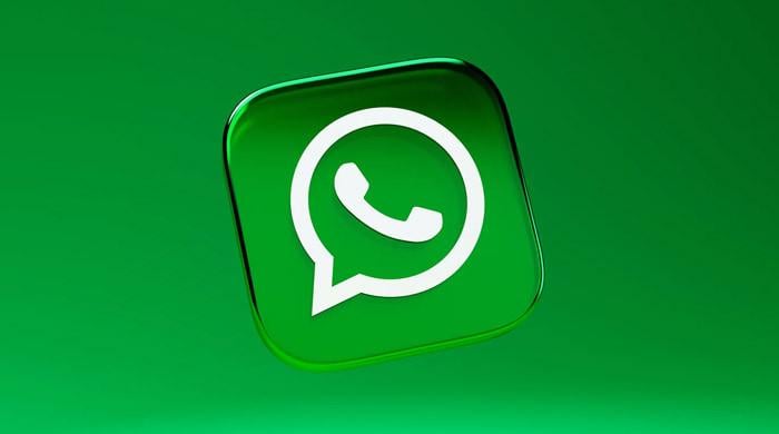 WhatsApp’s weird new green features anger users