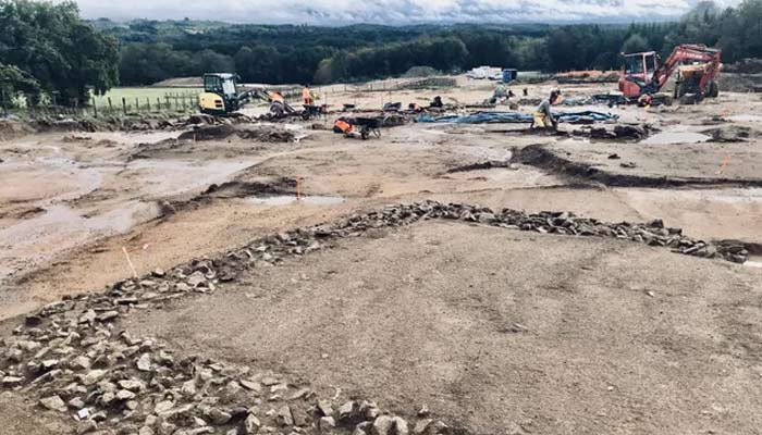 French archaeologists discover 1700-year-old Roman ruins. — INRAP/File