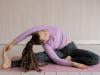 6 simple yoga poses to reduce pain