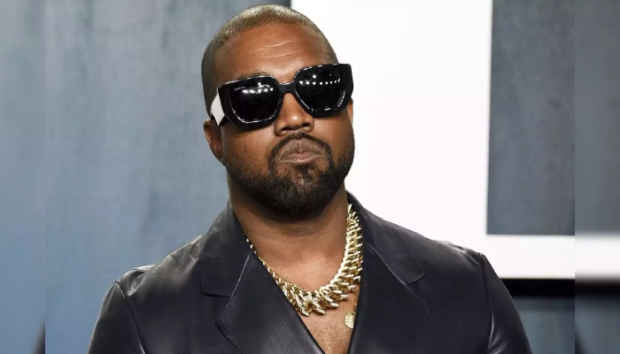 Photo:Kanye West raises eyebrows with new controversial setup