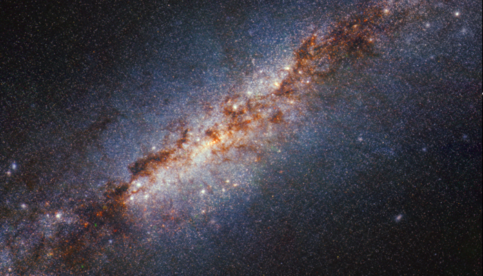 The star is in the M82 galaxy. — Nasa/ESA/CSA/STScI/Alberto Bolatto/UMD