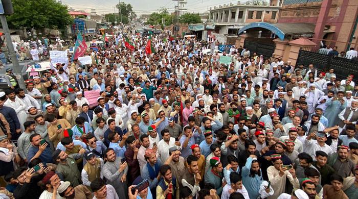 PTI stages countrywide protests against election ‘rigging' amid police action in Punjab