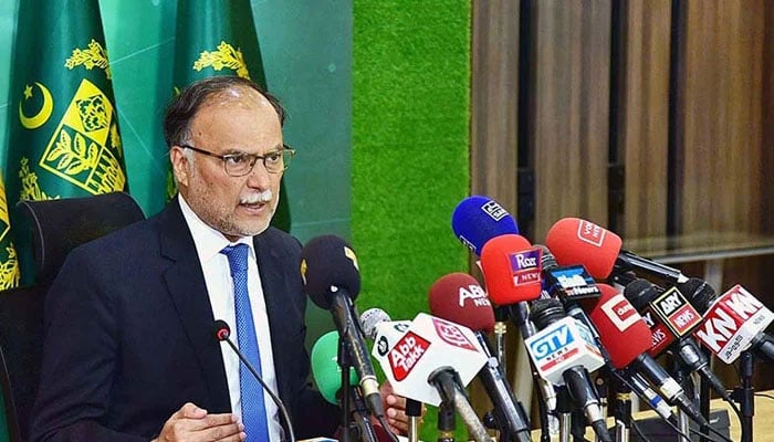 Federal Minister for Planning, Development and Special Initiatives, Prof. Ahsan Iqbal addressing the Press Conference. — APP/TZD/ABB