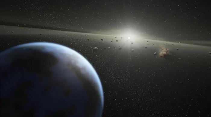 Scientists sound alarm over asteroids that will pass Earth's orbit - Vimarsana News