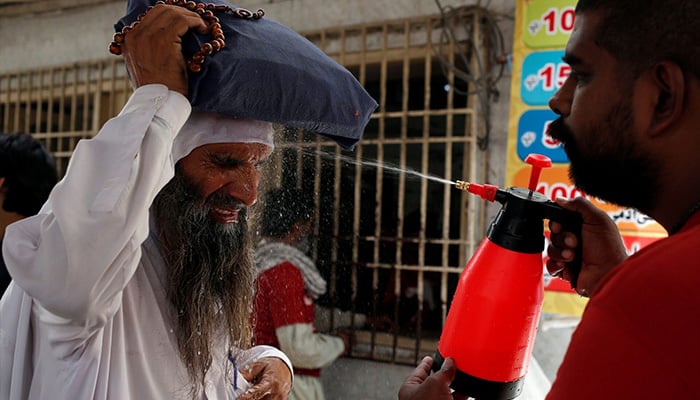 Karachi likely to sizzle as mercury predicted to touch 40°C 